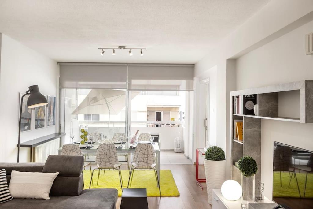 Luxurious Bright & Stylish 2br With Office In Nicosia