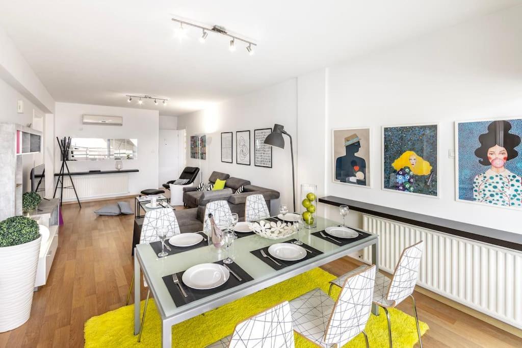 Luxurious Bright & Stylish 2br With Office In * Nicosia