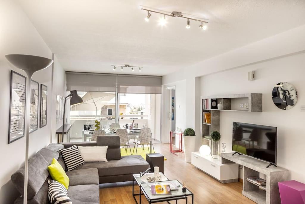 Luxurious Bright & Stylish 2br With Office In Apartman *
